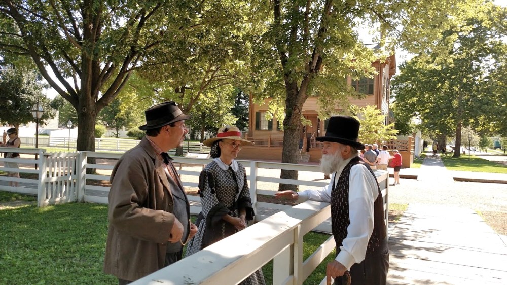 Interacting with other historical characters